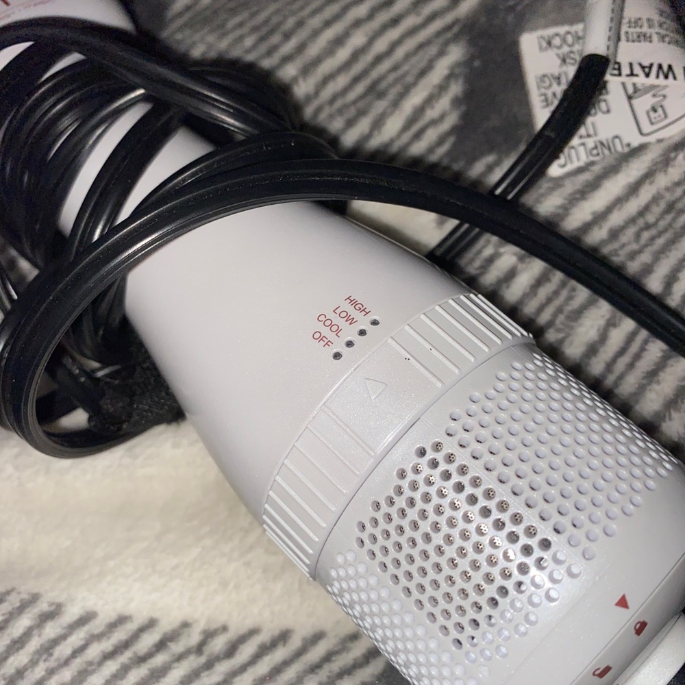 GEM blow drying brush